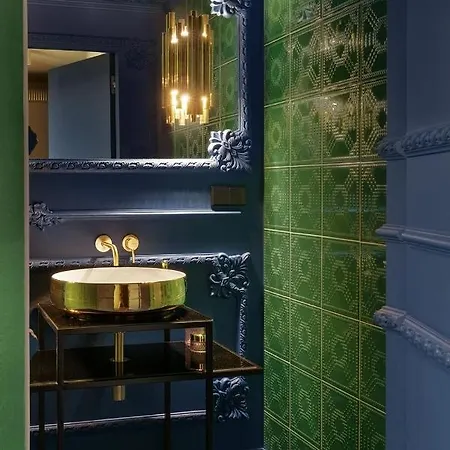 Sassy Suites