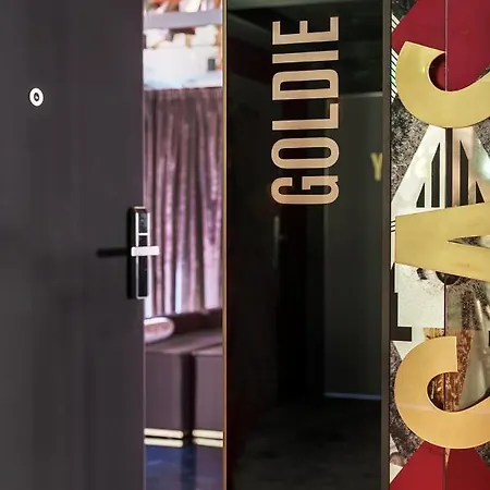 Sassy Suites *